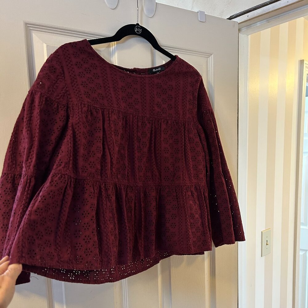 MADEWELL Eyelet Flutter-Sleeve Button-Back Tiered Burgundy Cotton Top-Size XXL